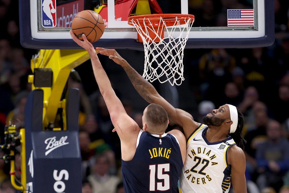 A terça-feira reserva emocionantes confrontos na temporada regular da NBA, com cinco partidas agendadas.